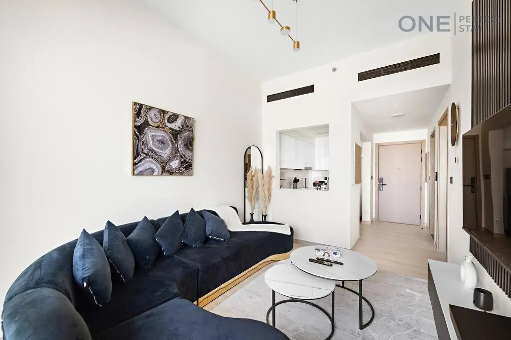 Luxury 1Br At Binghatti Heights Dubai Appartamento