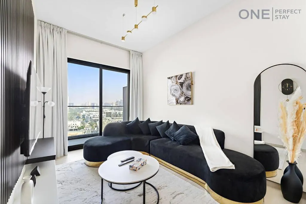 Luxury 1Br At Binghatti Heights Dubai